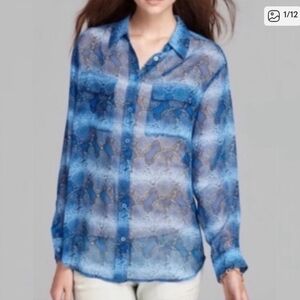 Equipment Python Blue Silk Blouse Size S